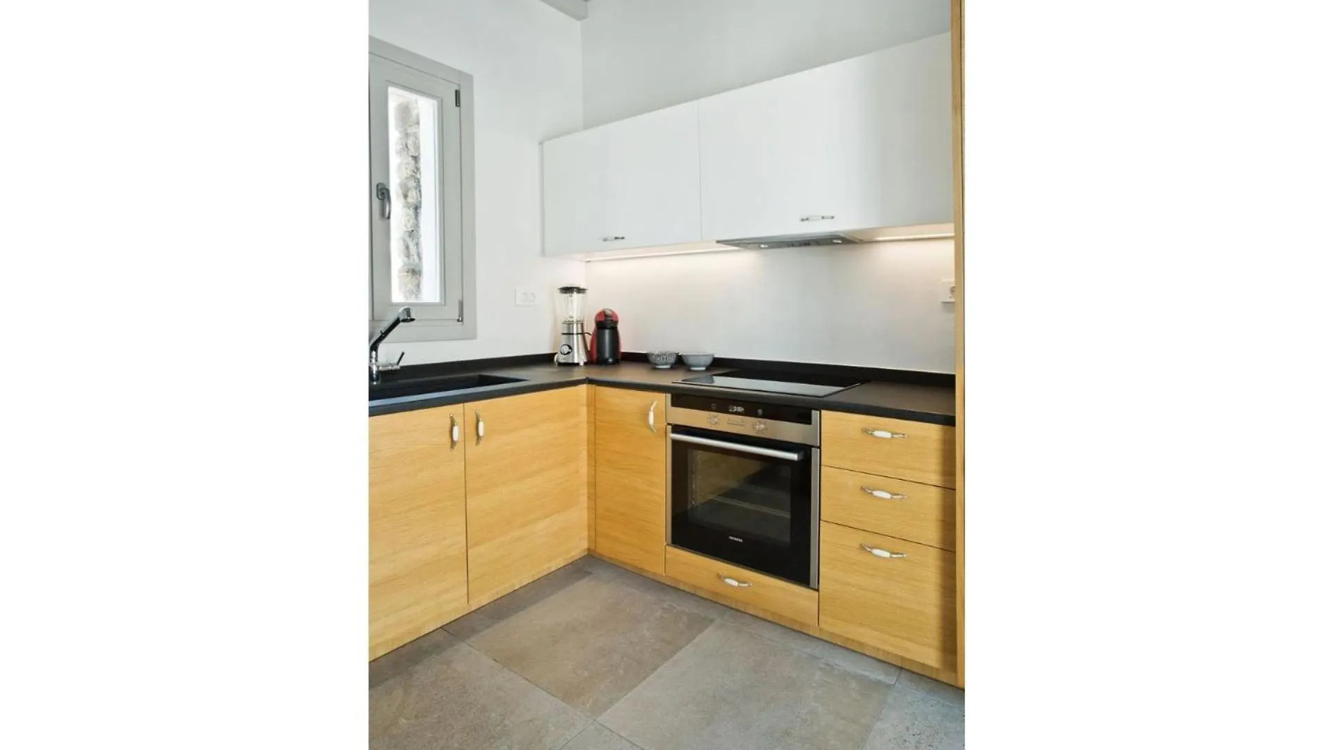 Lkm 5 Bed Villa White Satin Agia Sofia Mykonos 0*, Tourlos Greece