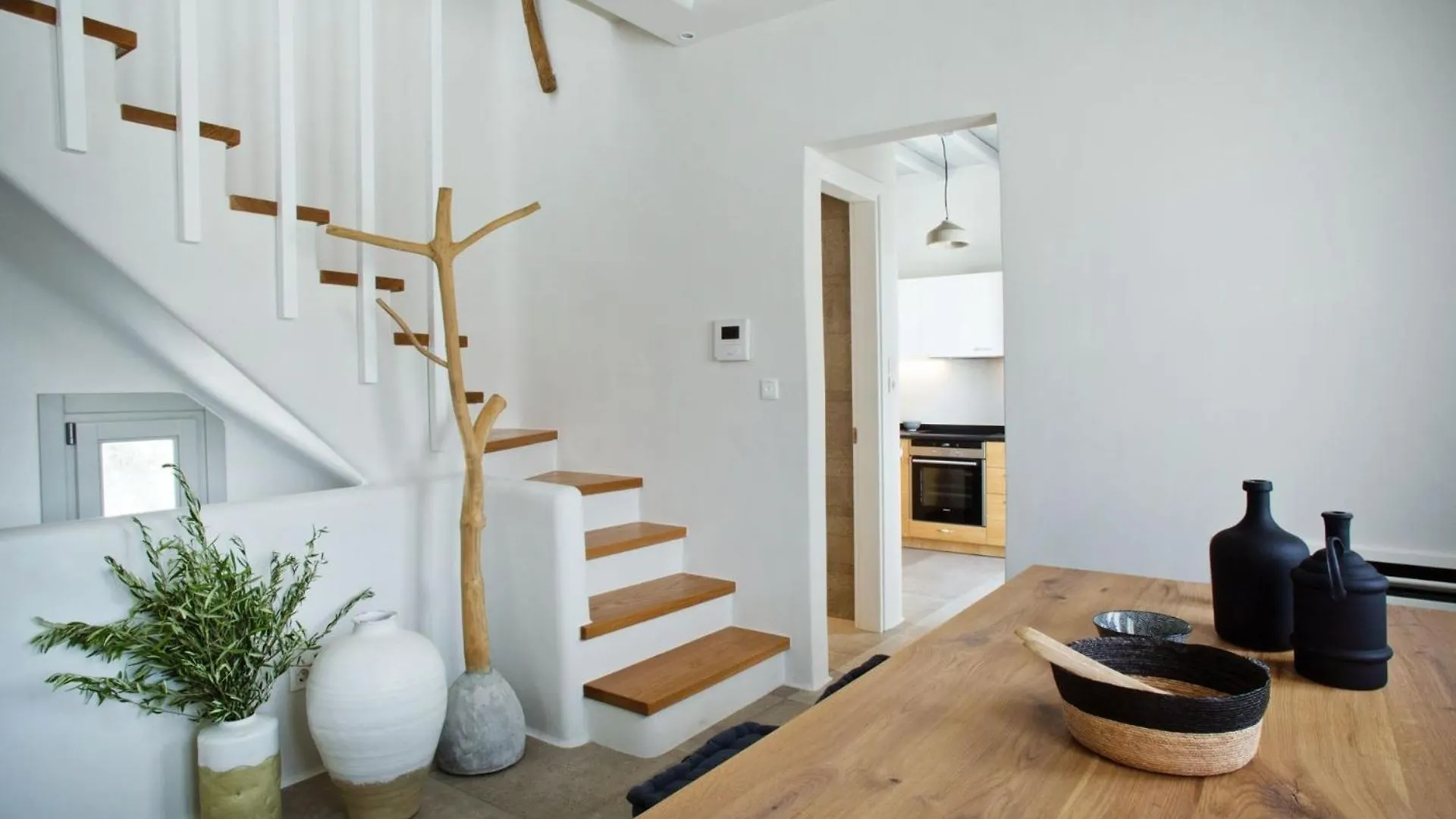 Lkm 5 Bed Villa White Satin Agia Sofia Mykonos Tourlos
