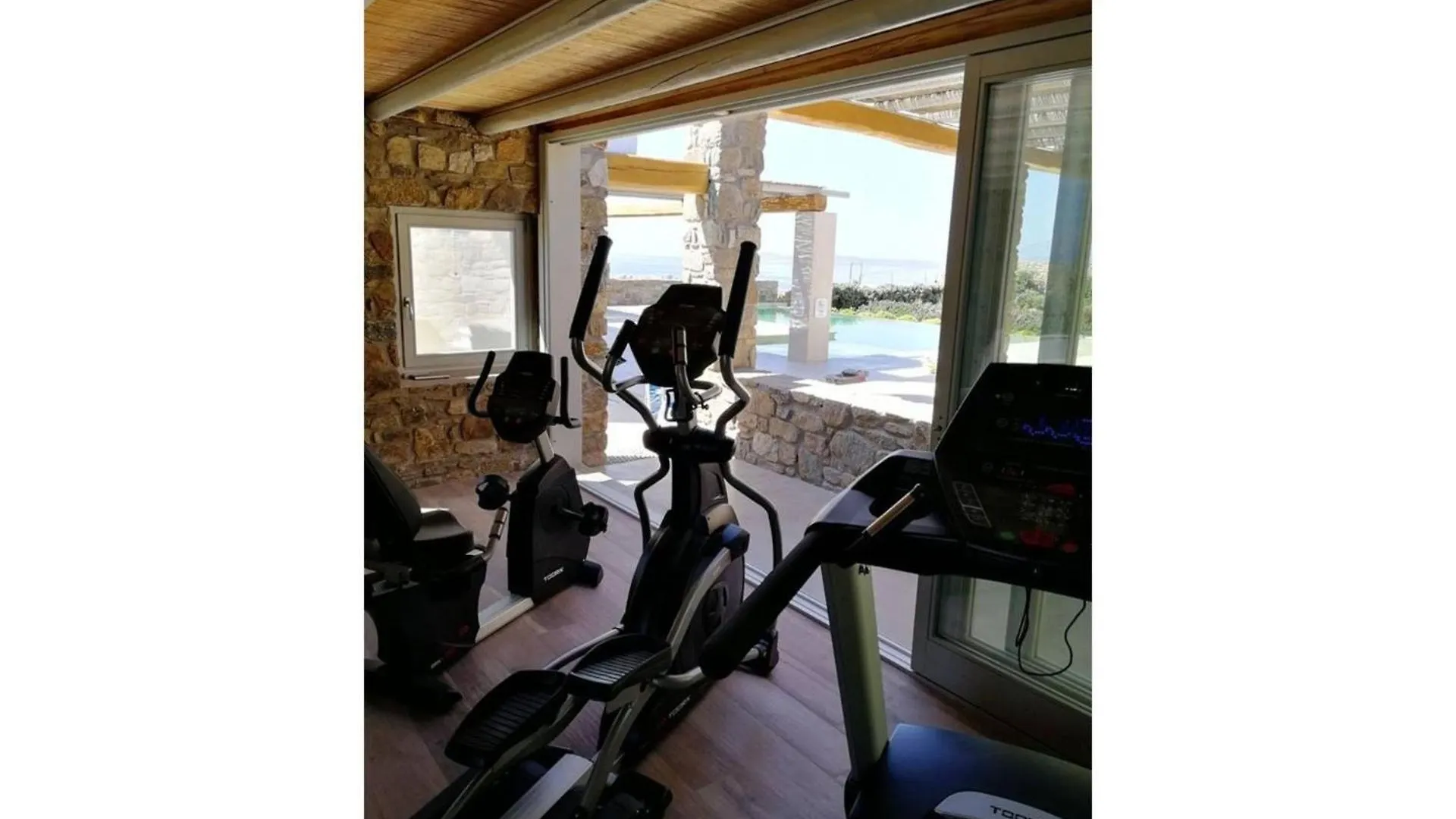 Lkm 5 Bed Villa White Satin Agia Sofia Mykonos 0*, Tourlos Greece