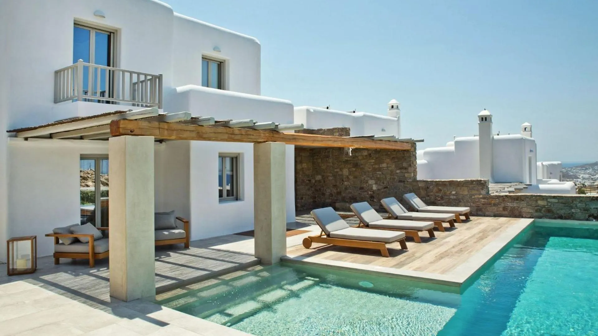 Lkm 5 Bed Villa White Satin Agia Sofia Mykonos Řecko